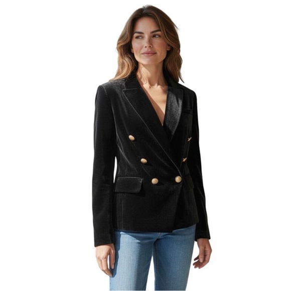 L'AGENCE Jackets & Blazers - L’Agence Kenzie Black Velvet double breasted Blazer Gold Buttons Size 4